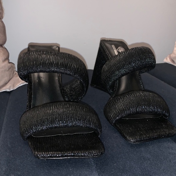 ASOS little black heels - Picture 2 of 6